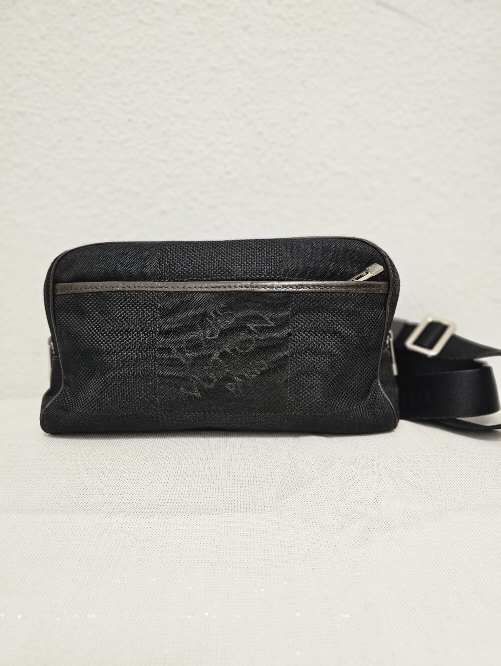 Authentic Louis Vuitton Damier Géant Acrobat Belt Bag - Black